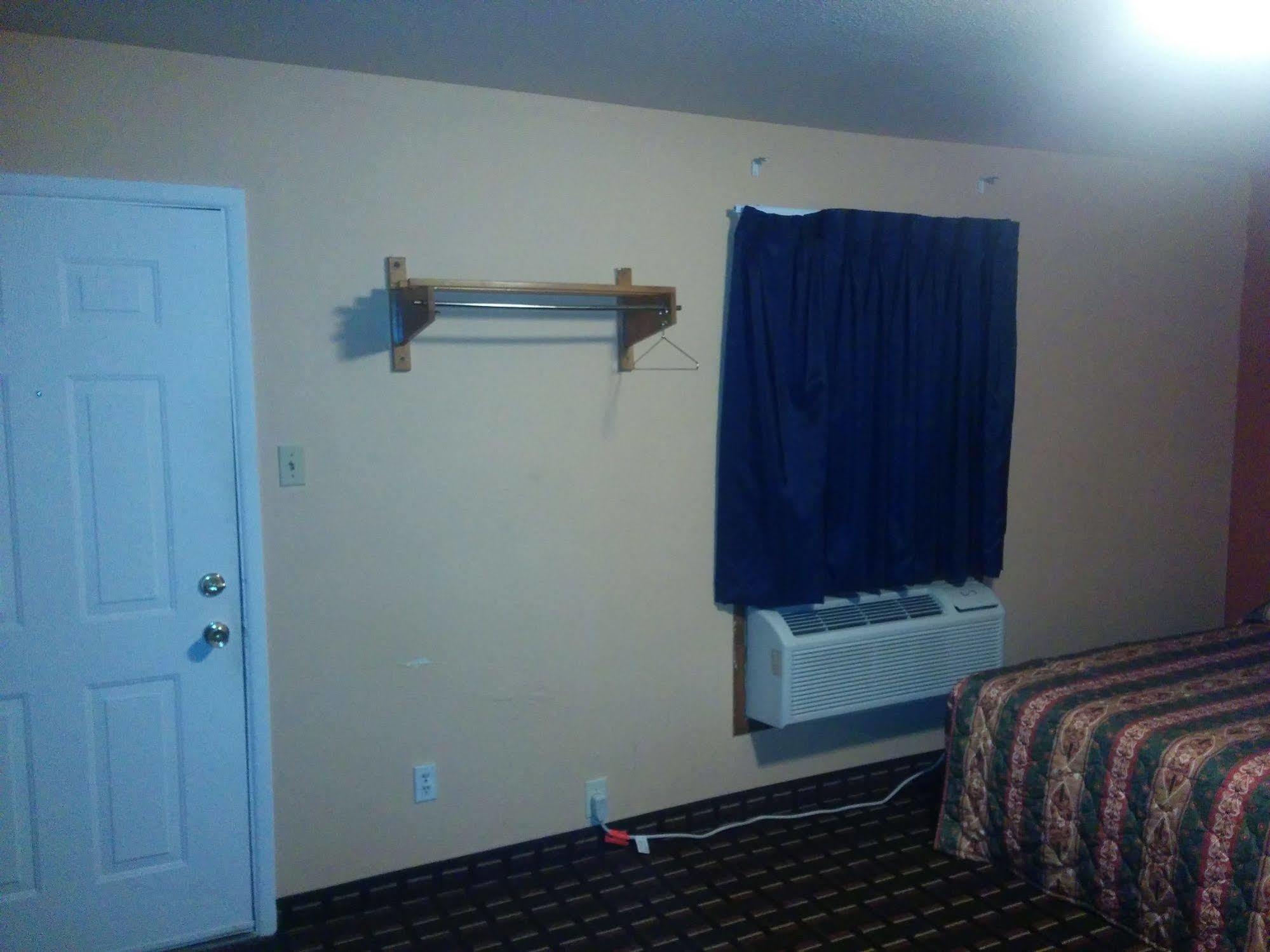 Budget Host Inn ゲインズビル エクステリア 写真